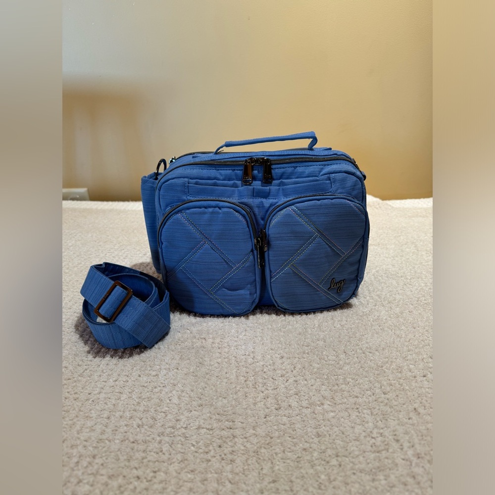 Lug Medium Crossbody -Rider--BRUSHED MARINA ICEPOP (NWOT)